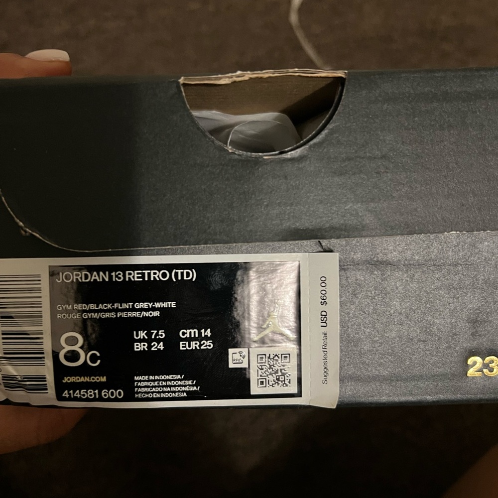 Kids sneakers